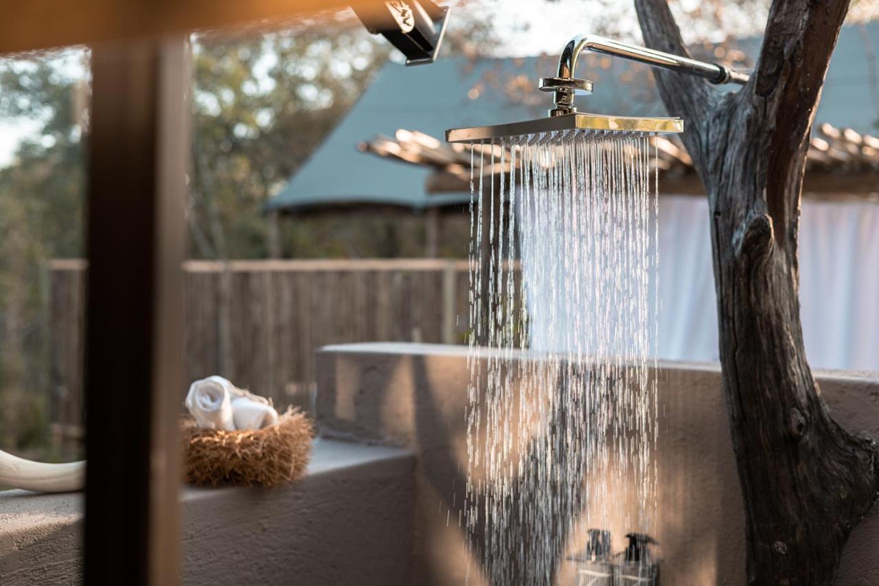 Umkumbe Bush Lodge - Luxury Tented Camp Sabi Sand Game Reserve Exterior photo
