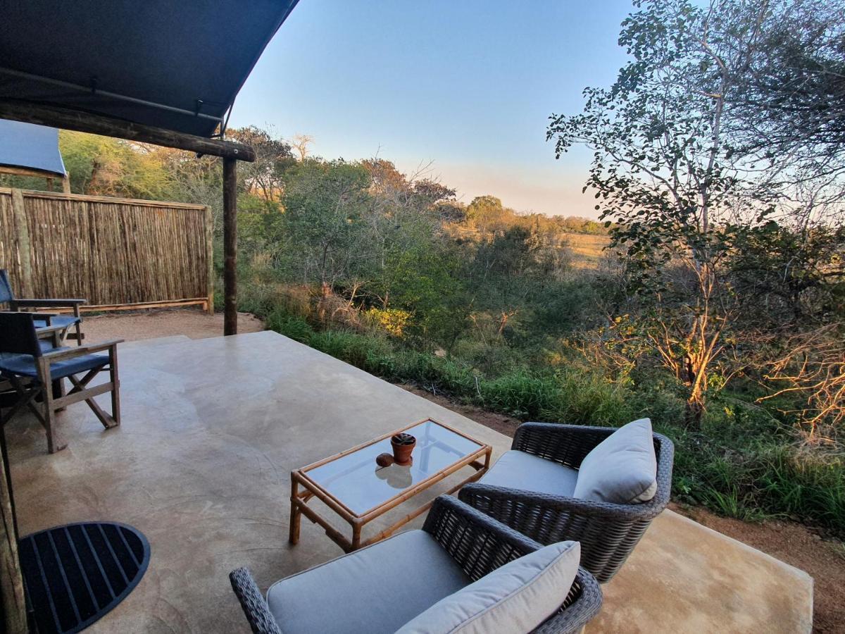 Umkumbe Bush Lodge - Luxury Tented Camp Sabi Sand Game Reserve Exterior photo